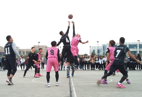 说明: C:\Users\Lenovo\Desktop\新建文件夹 (2)\跳球.jpg