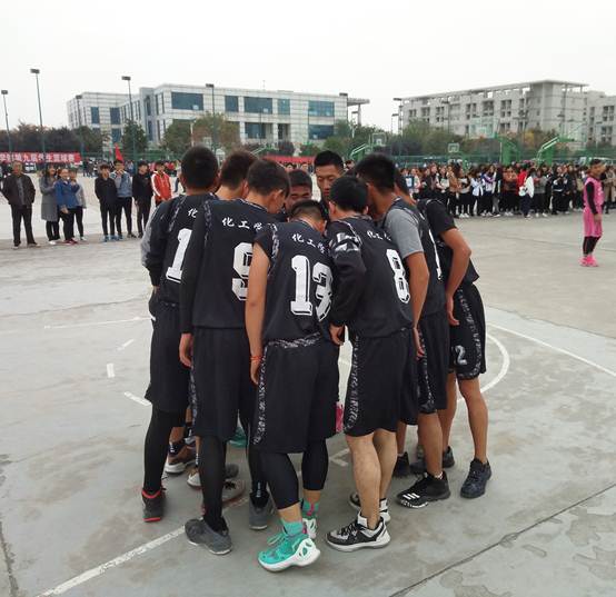 说明: C:\Users\Lenovo\Desktop\新建文件夹 (2)\赛前加油.jpg